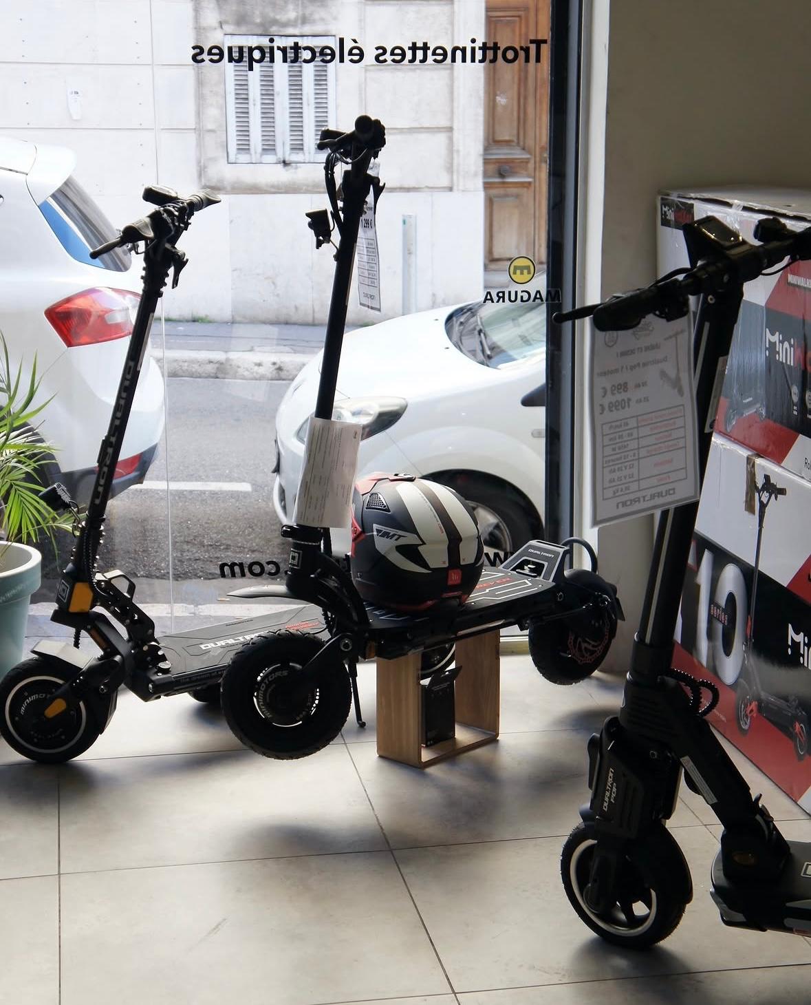 Showroom trottinettes électriques Steedy Trott Septèmes-les-Vallons