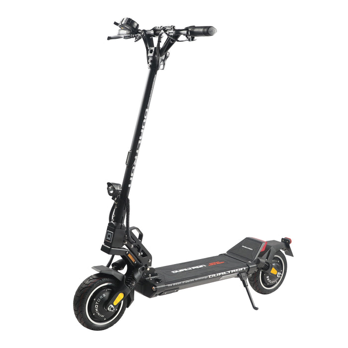 6Ah IPX5 | TROTTINETTE ELECTRIQUE DUALTRON AMINIA DOUBLE MOTEUR 52V 15 - SteedyTrott.com